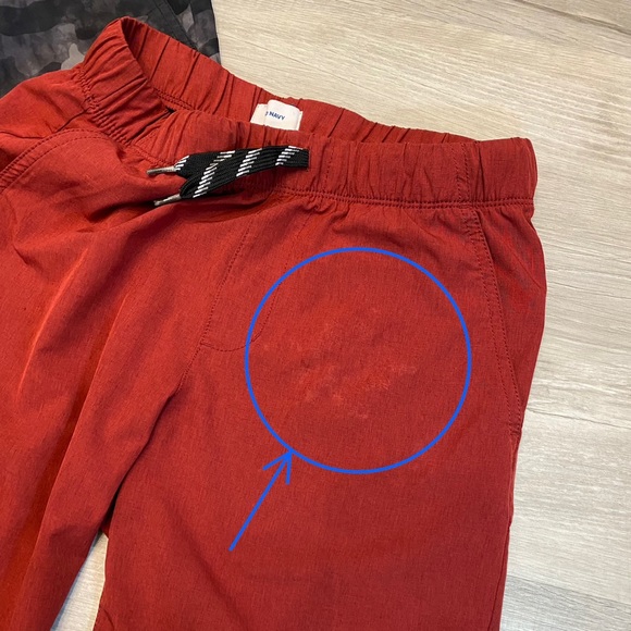 Old Navy Shorts - Size XL (14-16) - Picture 2 of 3